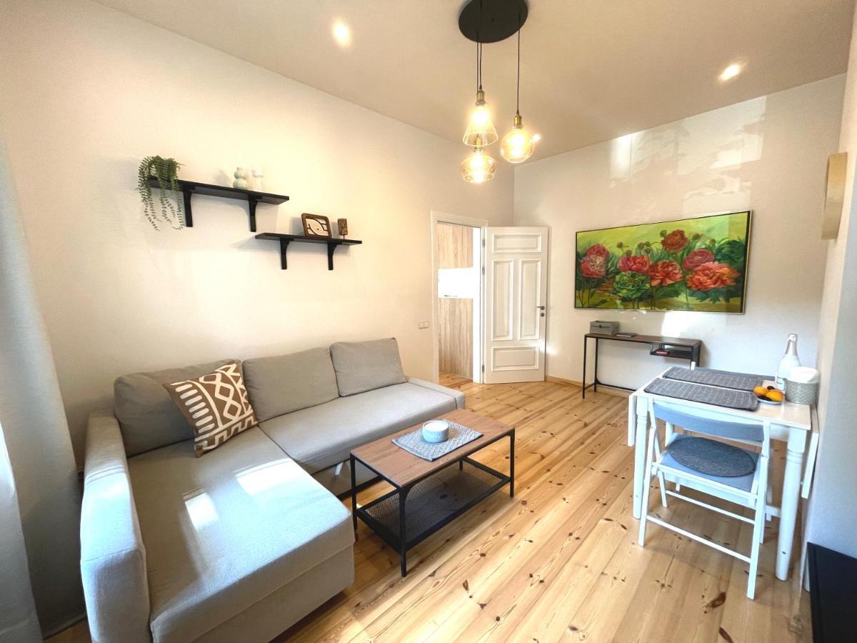 Cozy Home Matisa Apartment, Free Parking, Self Check-In Рига Екстер'єр фото