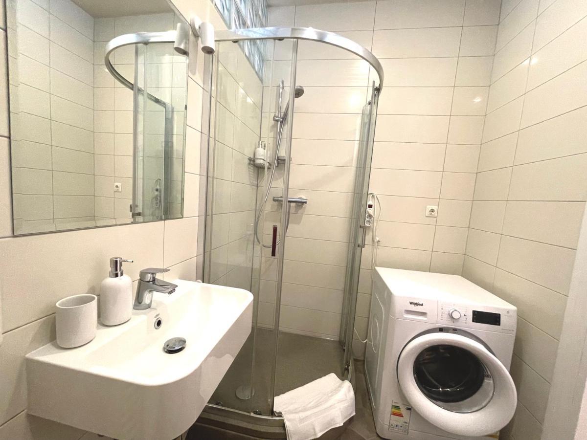 Cozy Home Matisa Apartment, Free Parking, Self Check-In Рига Екстер'єр фото